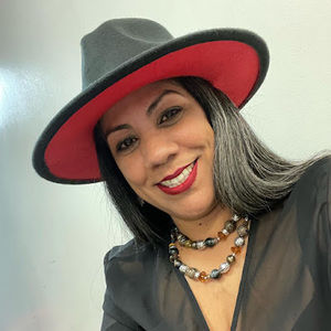 Meet your Posher, Catherine